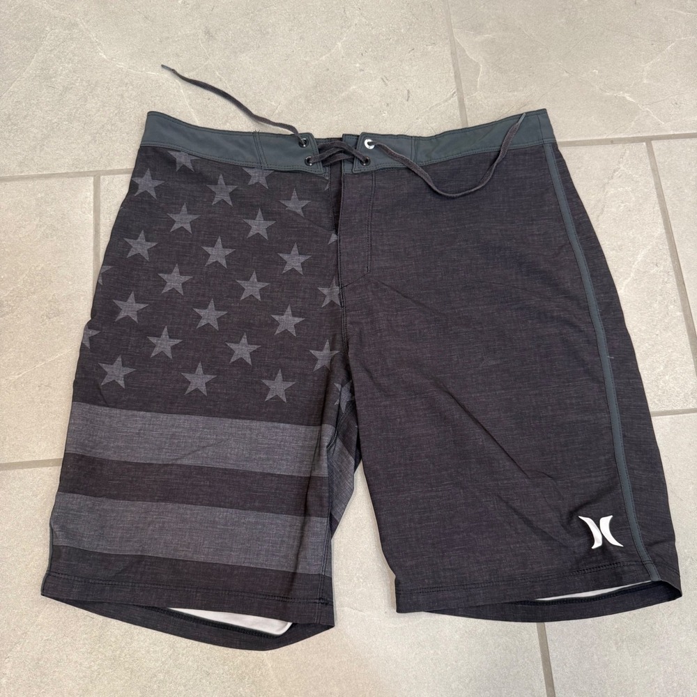 Hurley Phantom Board Shorts Mens 33 Grey American Flag Stars Stripes Swim Trunks